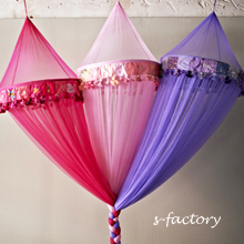 Schitterende, kleurrijke decoratie en accessoires van Colorique.
